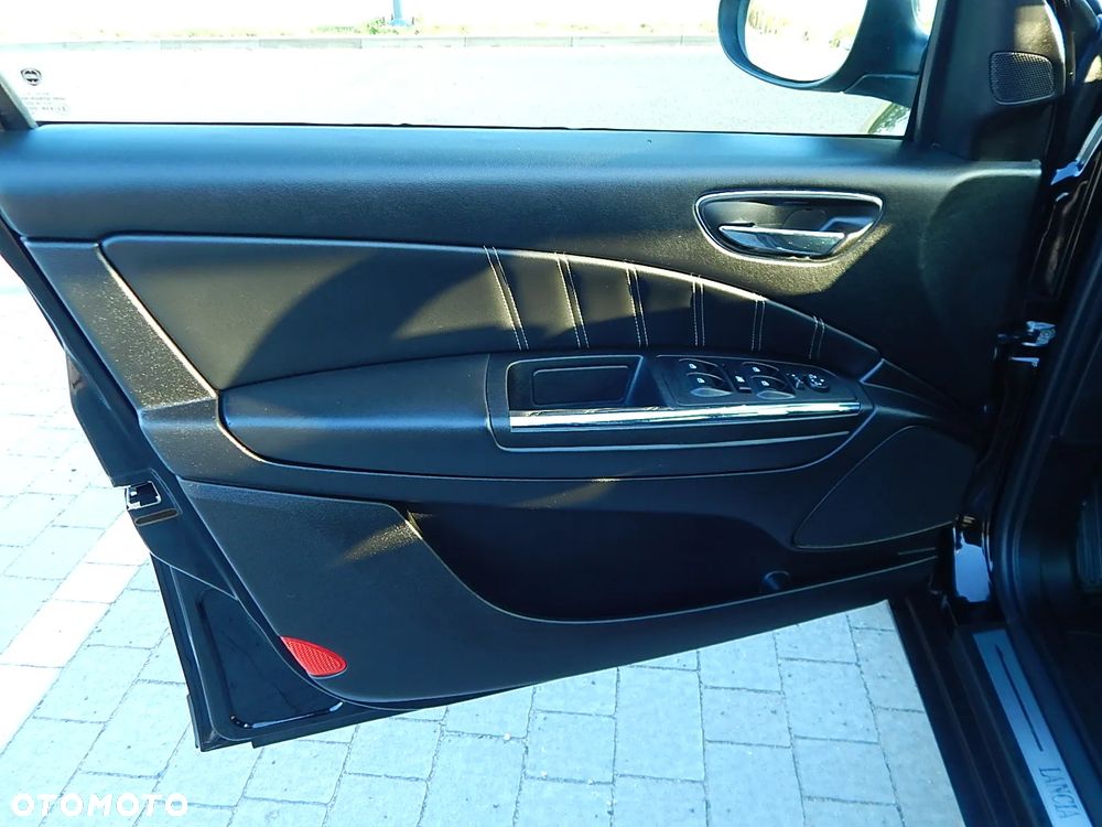 Lancia Delta 1.4 MultiAir 16v Platinum - 20