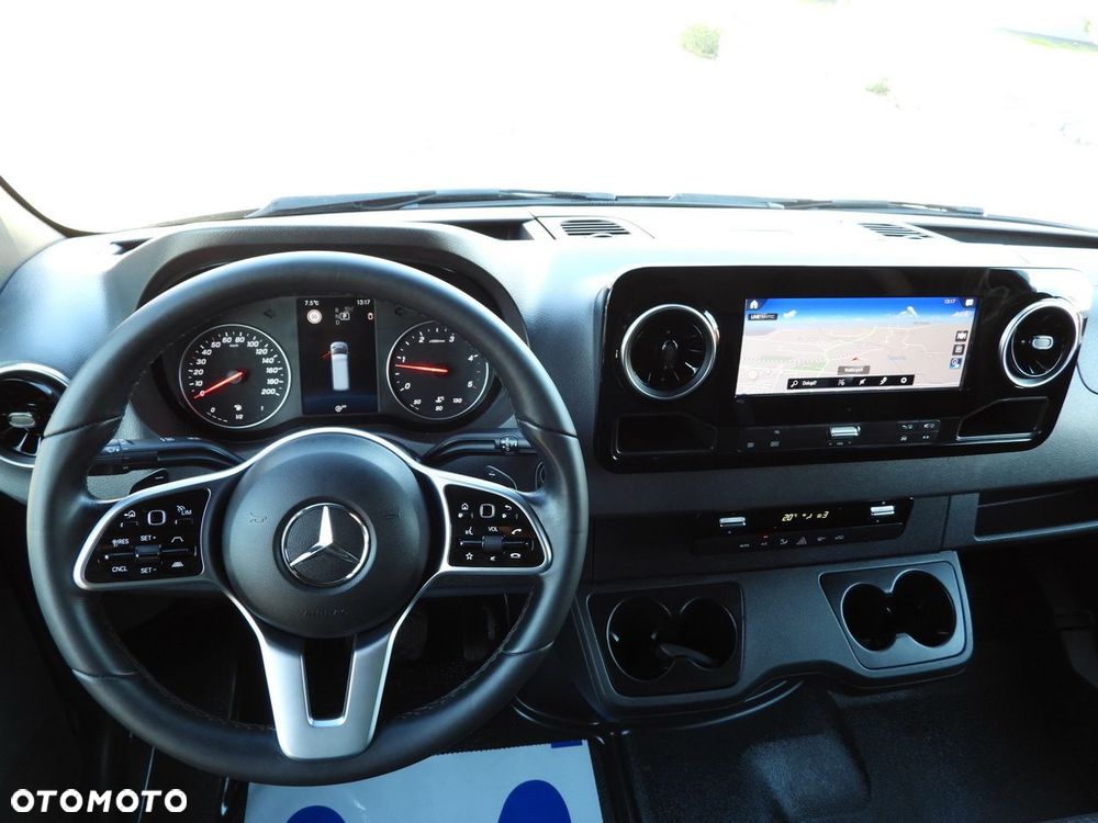 Mercedes-Benz SPRINTER 319 PLANDEKA 12 PALET TEMPOMAT NAWIGACJA PNEUMATYKA AUTOMAT HI-MATIC KLIMATYZACJA  190KM - 29