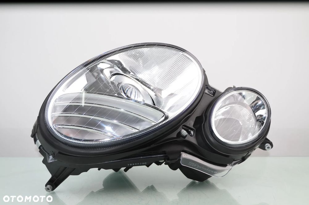 MERCEDES E-KLASSE W211 LIFT XENON SKRĘTNY A2118205161 Lewy Przedni Oryginał - 3