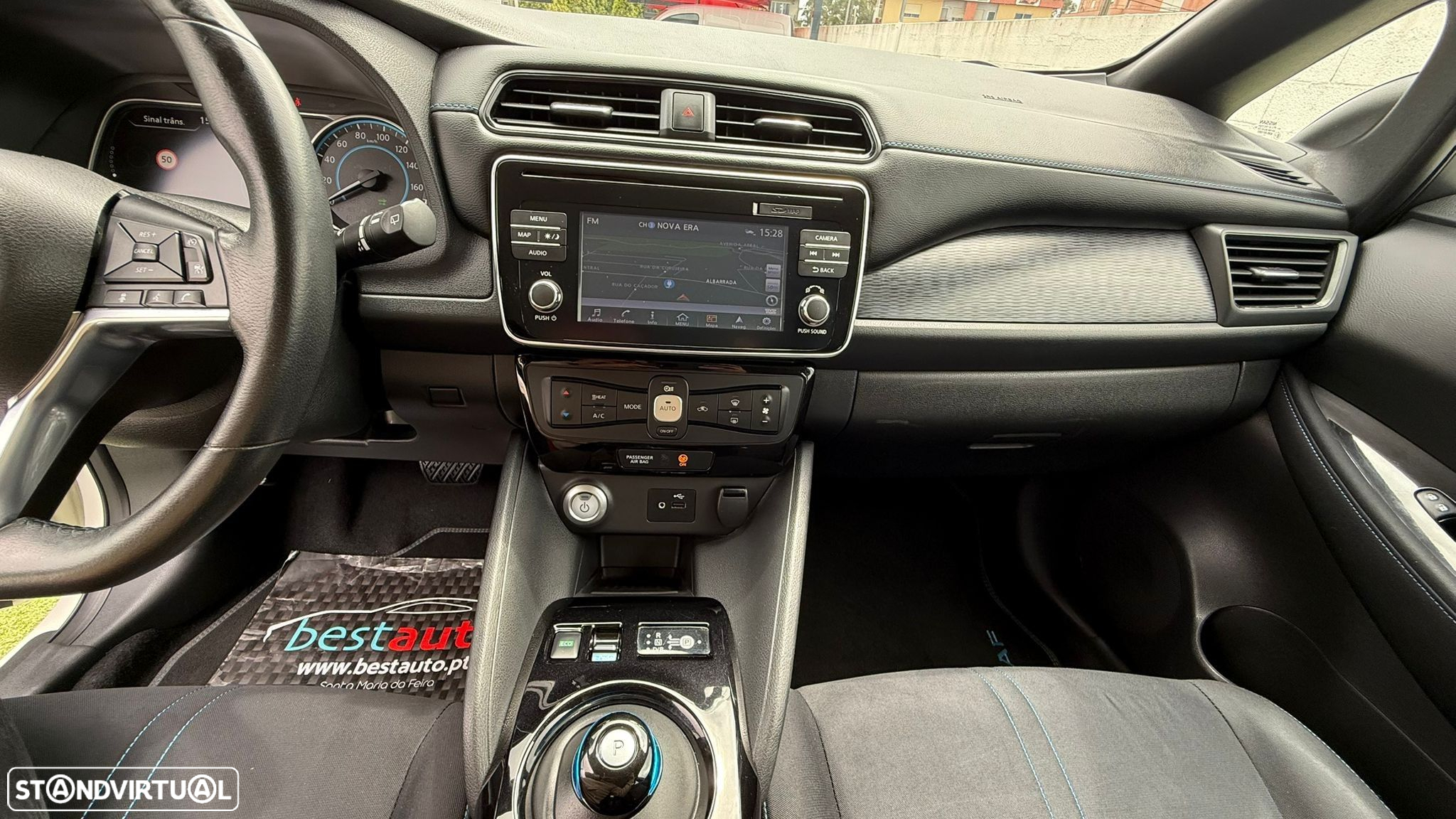 Nissan Leaf N-Connecta - 35