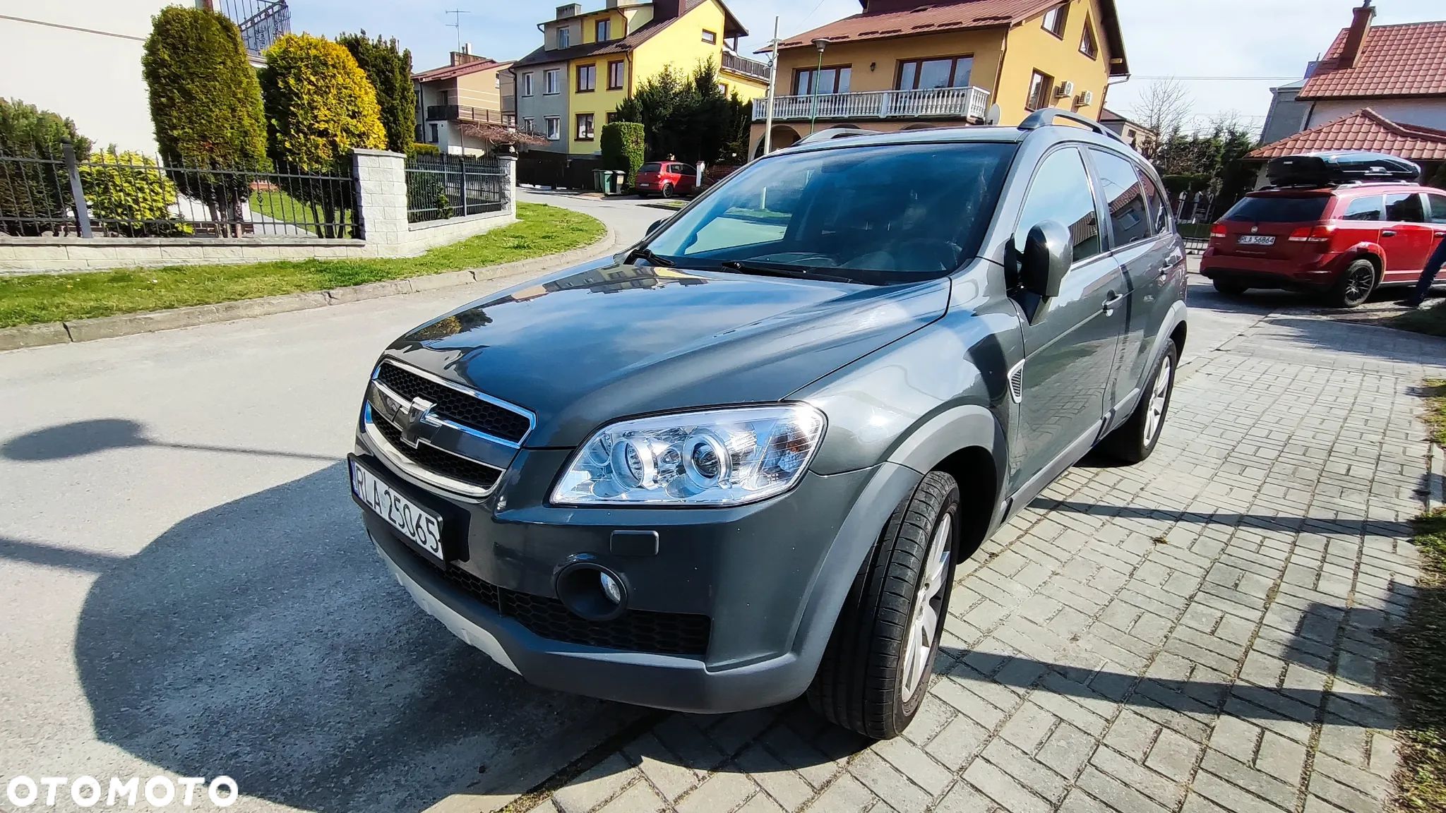 Chevrolet Captiva 2.0 4WD 7 Sitzer Automatik LT Exclusive - 1