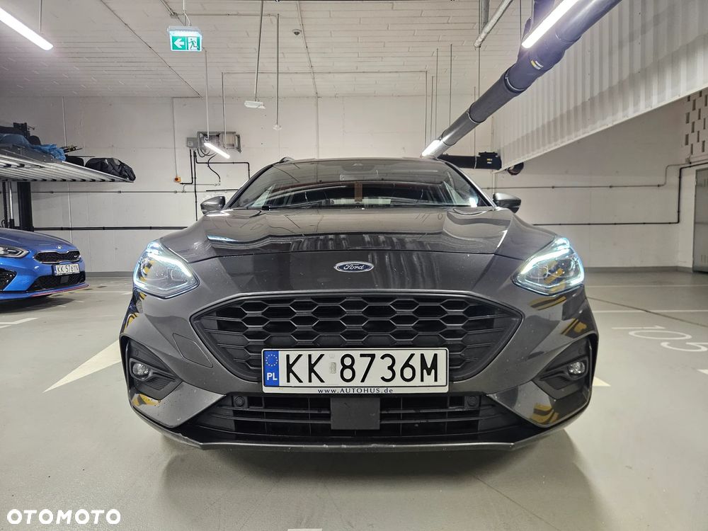 Ford Focus 2.0 EcoBlue ST-Line - 4