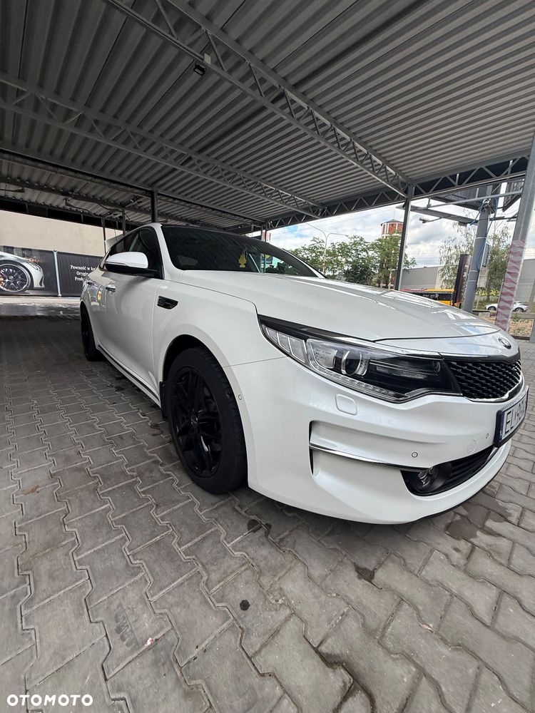 Kia Optima 1.7 CRDI XL DCT - 18