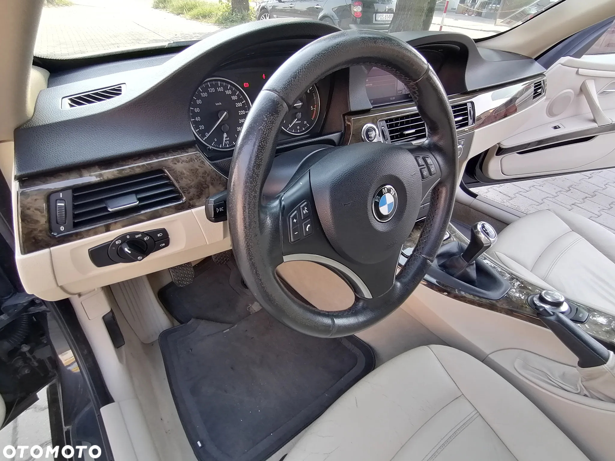 BMW Seria 3 320d Coupe - 22