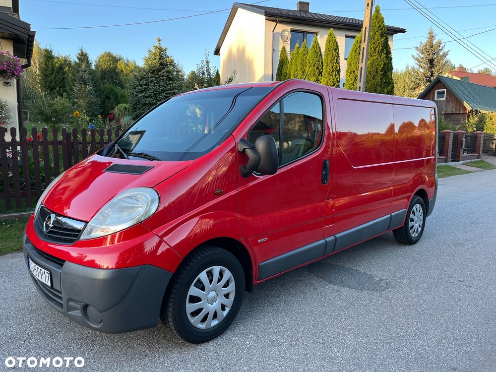 Opel VIVARO - 11