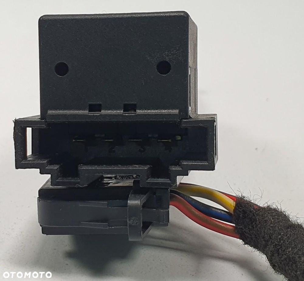 CZUJNIK STOP STOPU VW GOLF IV 1J0945511A - 2