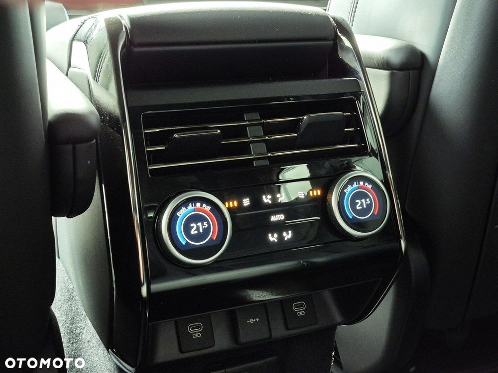 Land Rover Range Rover Sport - 25