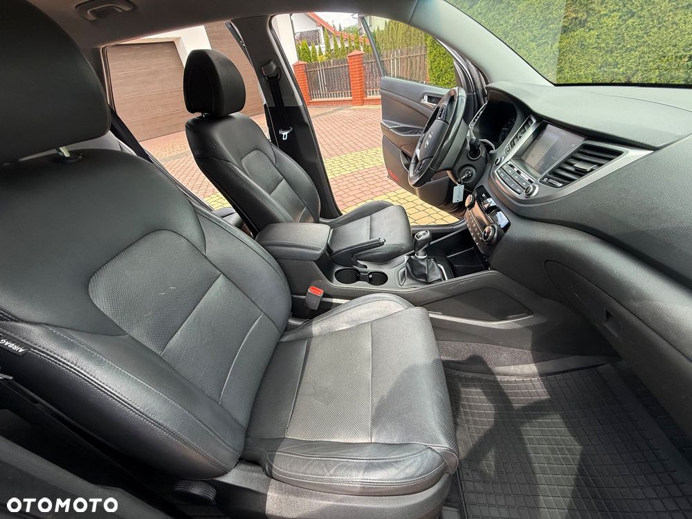 Hyundai Tucson 1.6 Turbo 4WD Premium - 25
