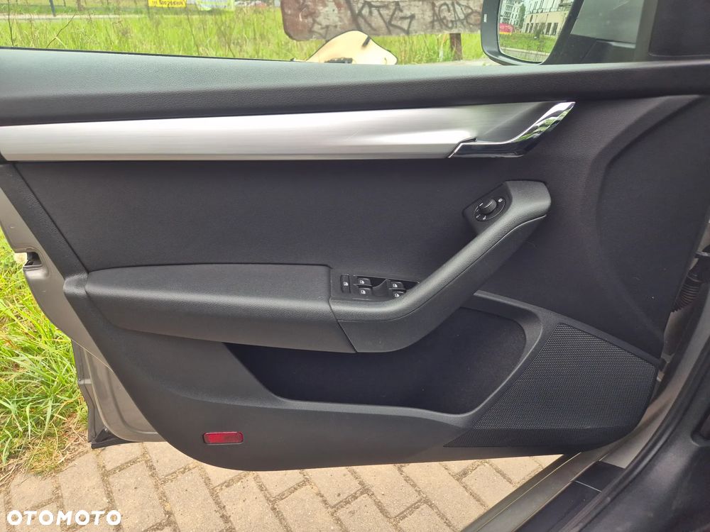 Skoda Octavia 1.4 TSI Ambition - 14