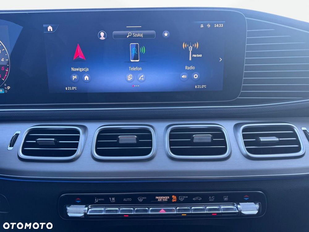 Mercedes-Benz GLE - 23