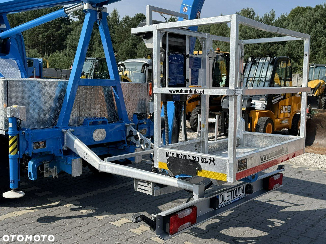 Mercedes-Benz Sprinter - 22