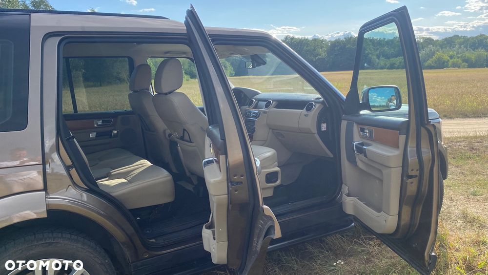 Land Rover Discovery 3.0D V6 HSE - 19