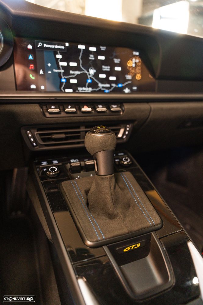 Porsche 911 (992) GT3 PDK - 15
