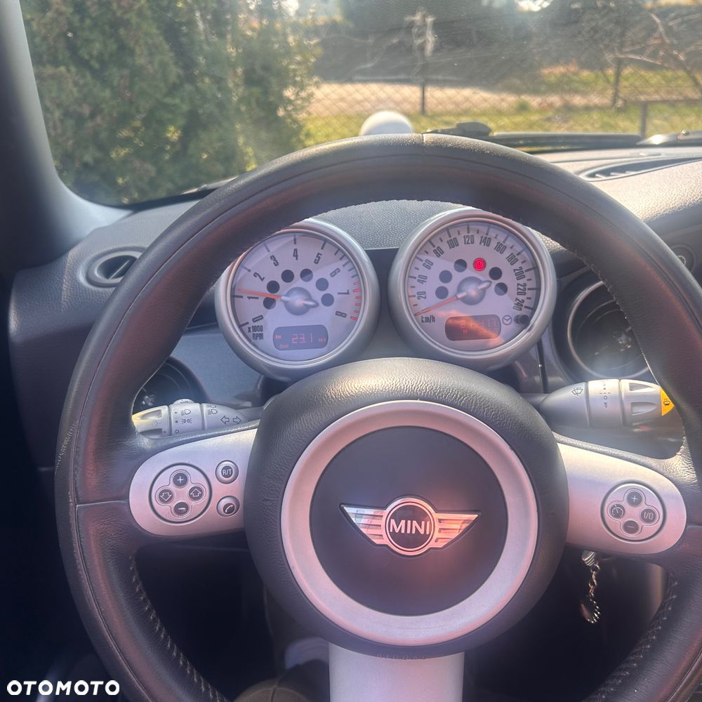 MINI Cooper Standard - 9