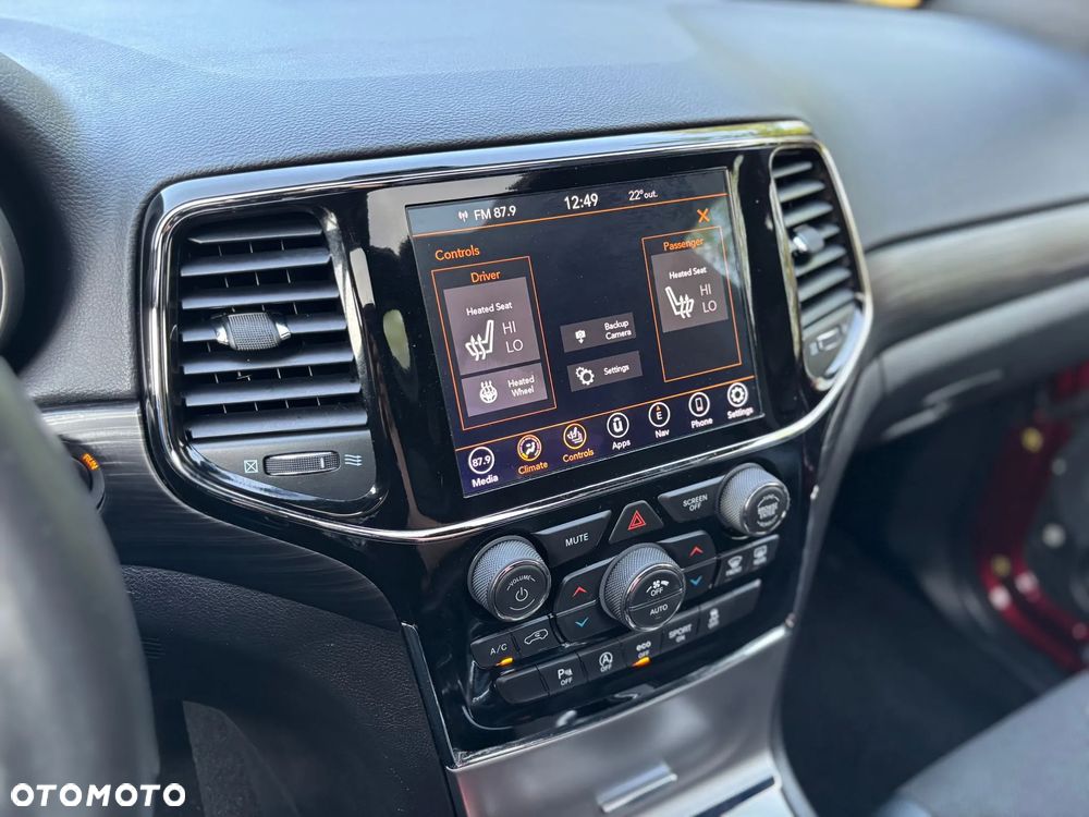 Jeep Grand Cherokee - 35