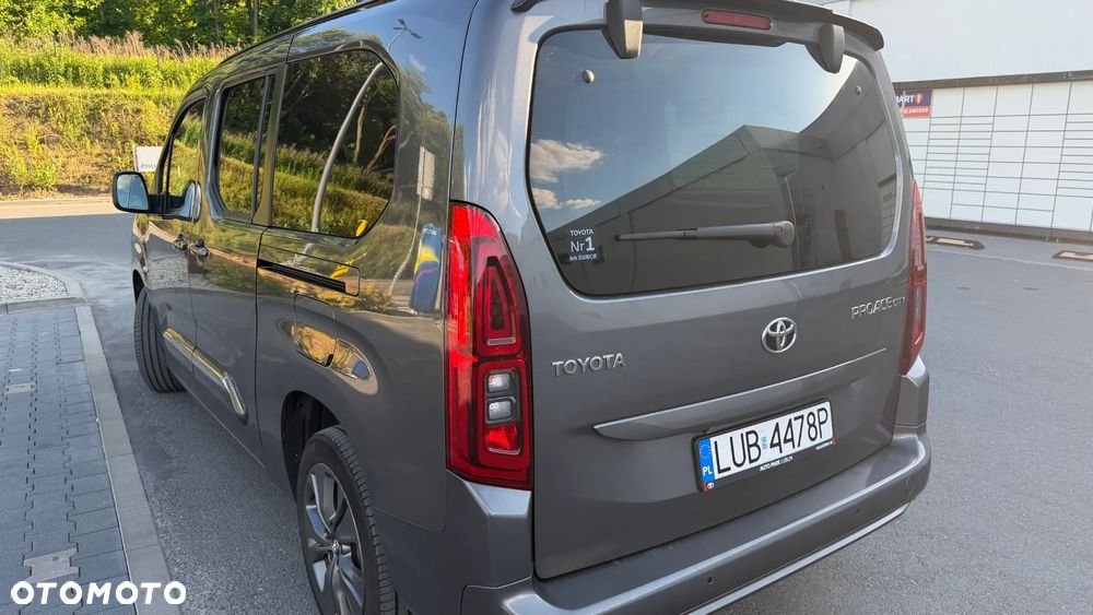 Toyota Proace City Verso Long 1.5 D-4D Family - 23