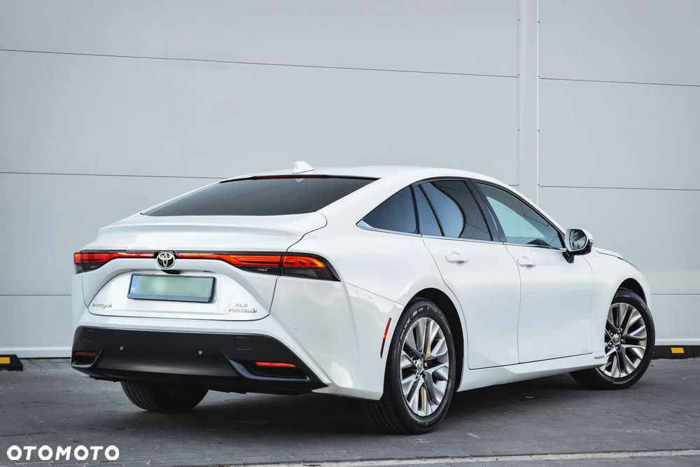 Toyota Mirai - 2