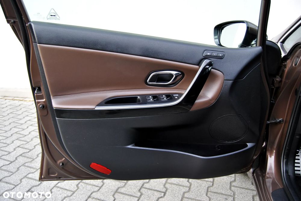 Kia Ceed 1.6 GDI Spirit - 25