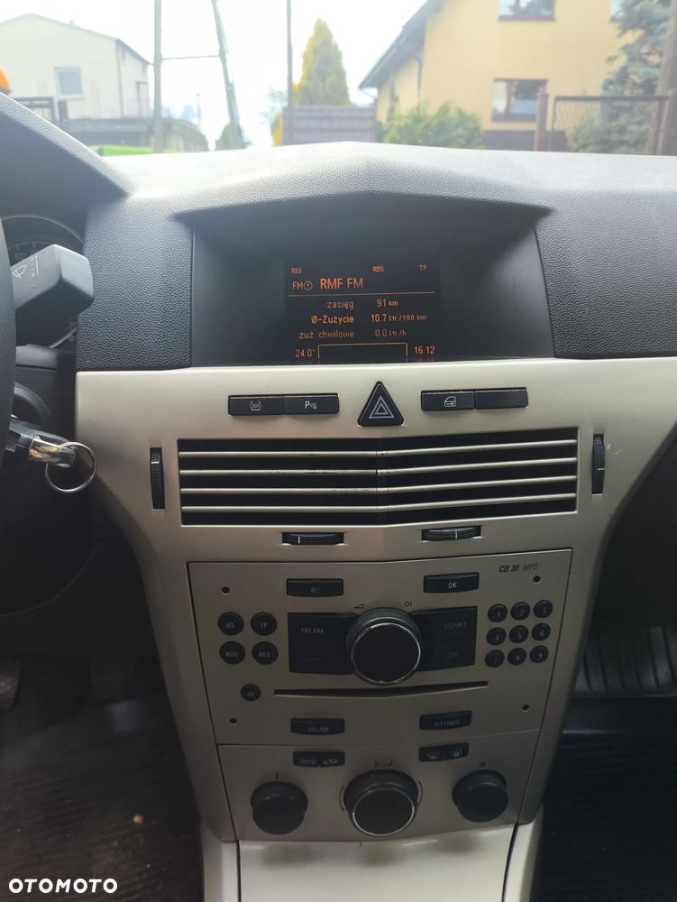 Opel Astra 1.8 - 4