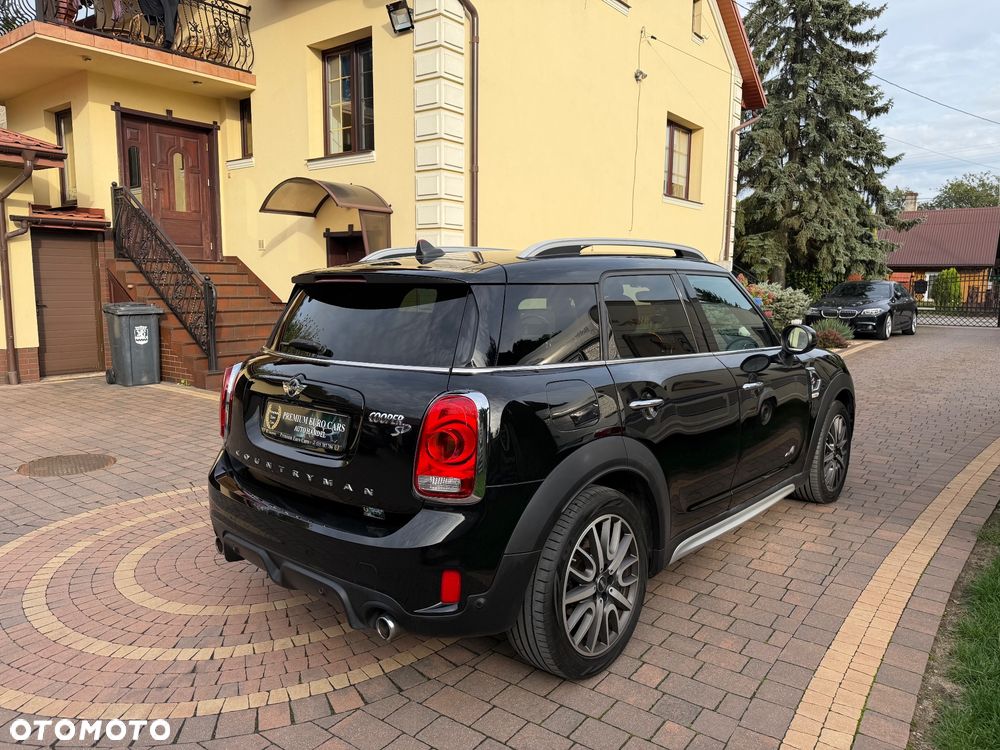 MINI Countryman Cooper SD ALL4 John Cooper Works Trim - 4