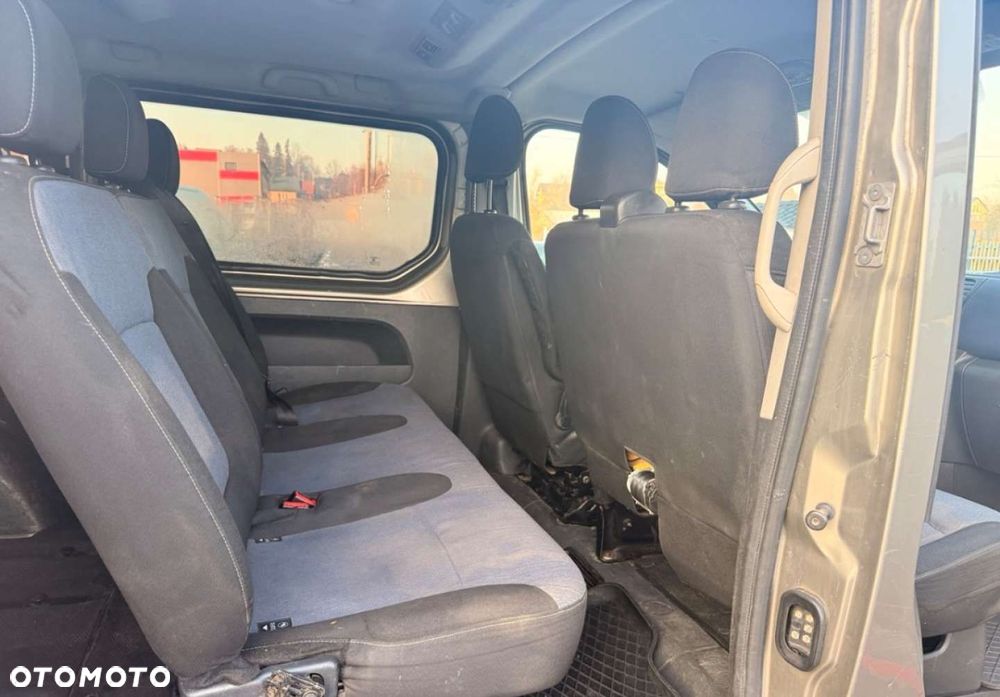 Opel VIVARO osobowy - 15