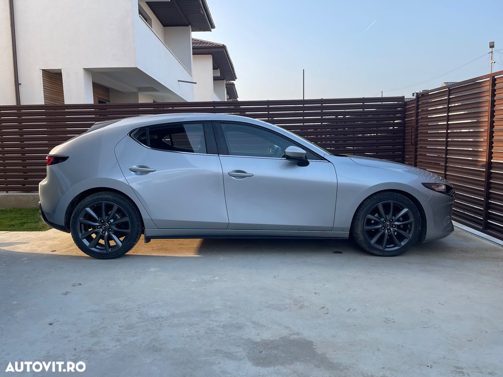 Mazda 3 G122 AT Plus - 8