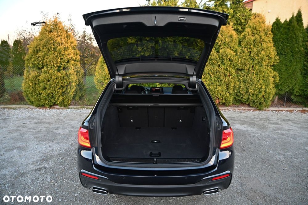 BMW Seria 5 520d Touring M Sport Edition - 32