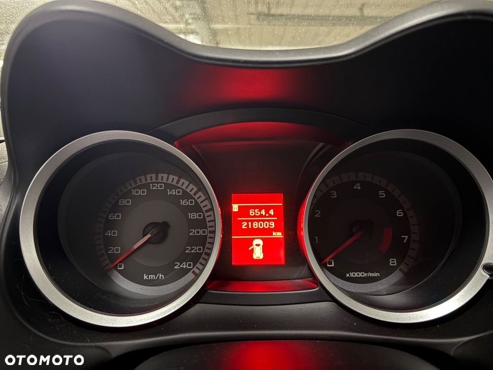 Mitsubishi Lancer 1.8 Invite CVT - 5