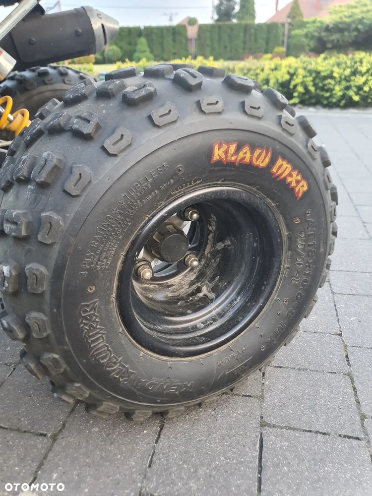 Can-Am DS - 12