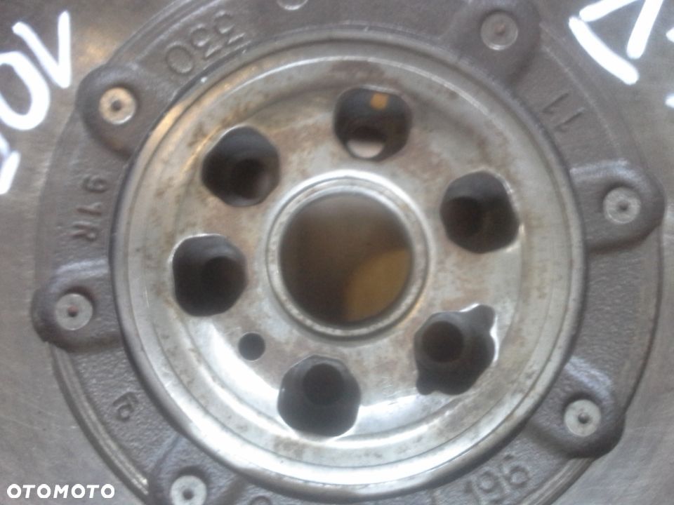 Volkswagen Golf V 1.9 TDi 105KM koło dwumasowe - 2