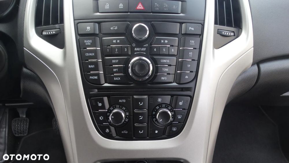 Opel Astra 1.4 T Enjoy - 19