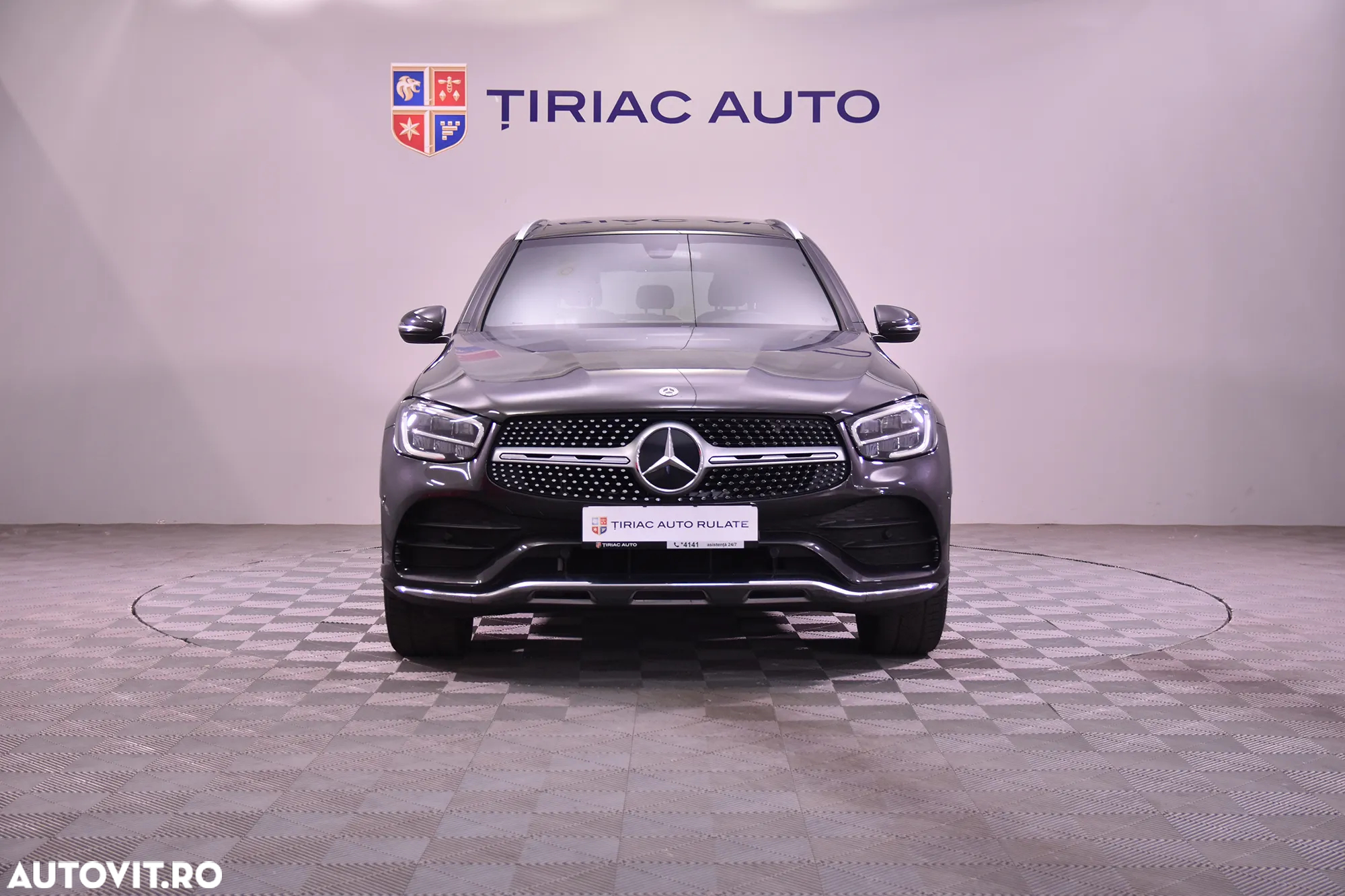 Mercedes-Benz GLC 300 d 4Matic 9G-TRONIC AMG Line - 8