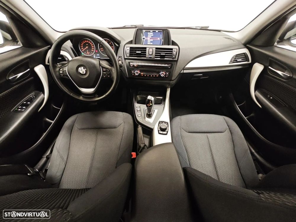 BMW 116 dA Line Sport - 36