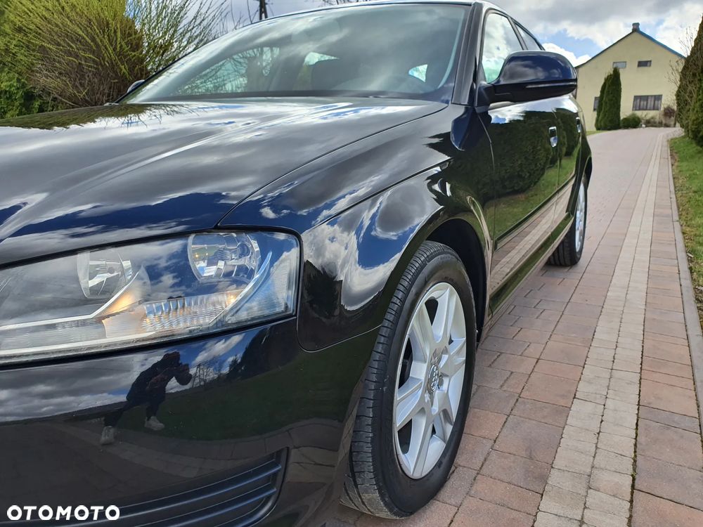 Audi A3 Sportback 2.0 TDI DPF Attraction - 32