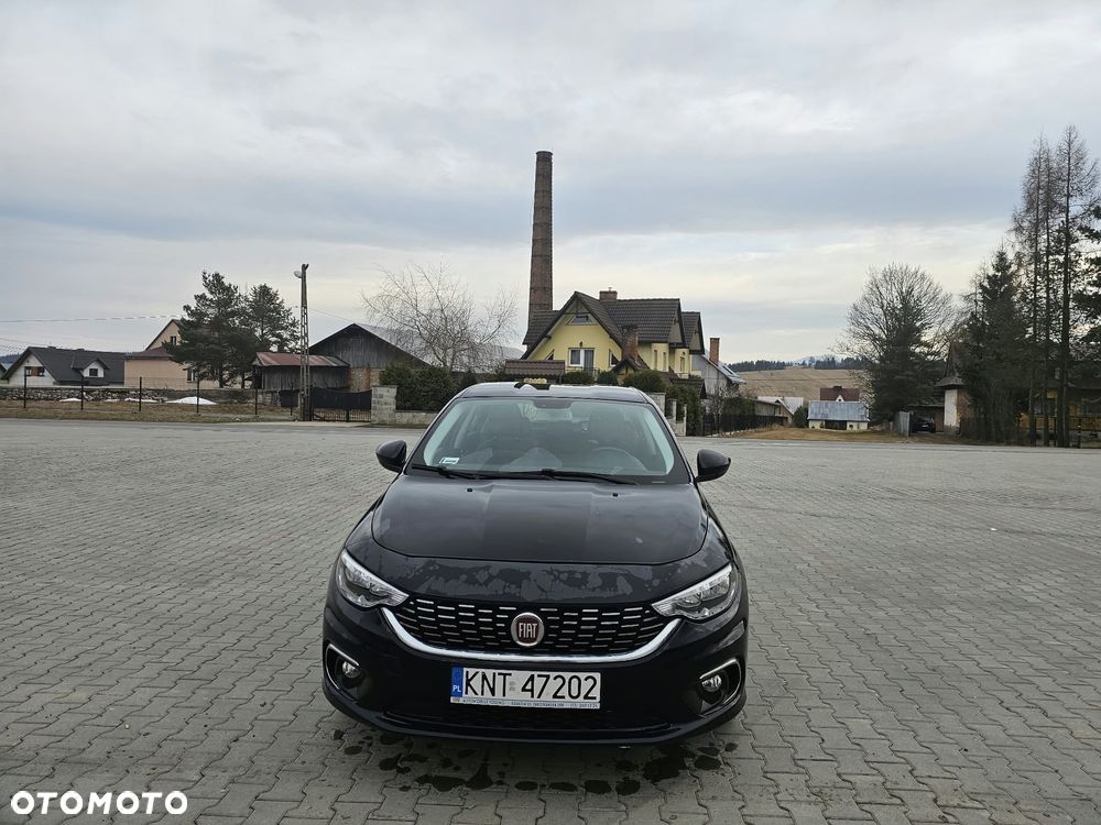 Fiat Tipo 1.4 16v Lounge EU6d - 6