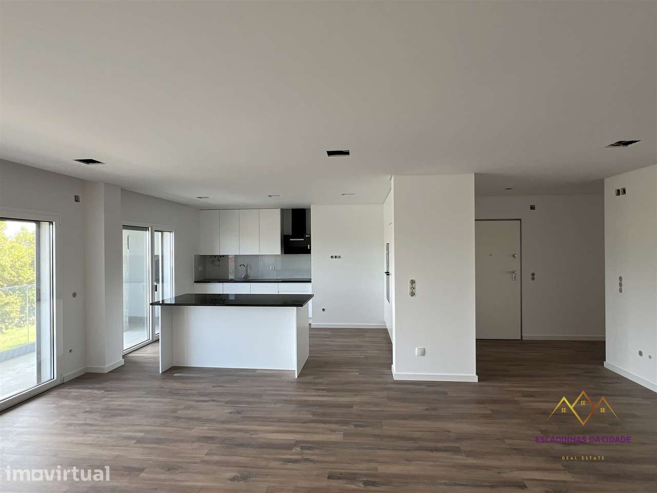 Espetacular apartamento T3 a estrear no Montijo - Grande imagem: 4/31
