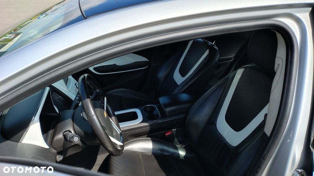 Chevrolet Volt Exclusive - 15