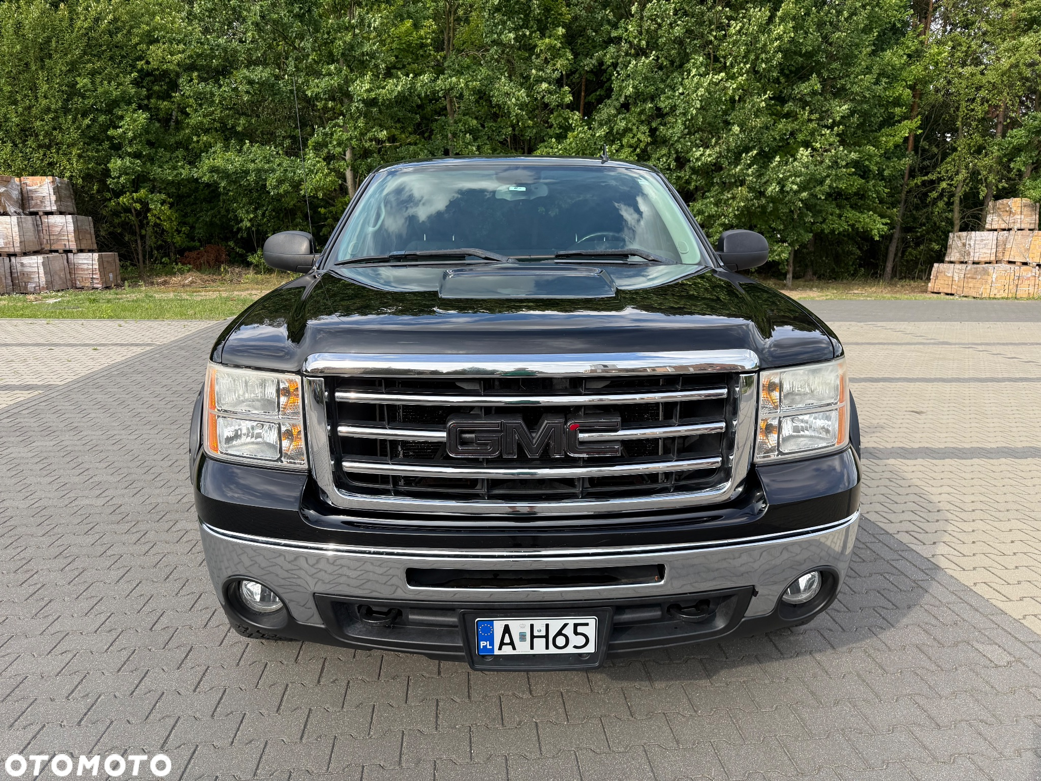 GMC Sierra - 3