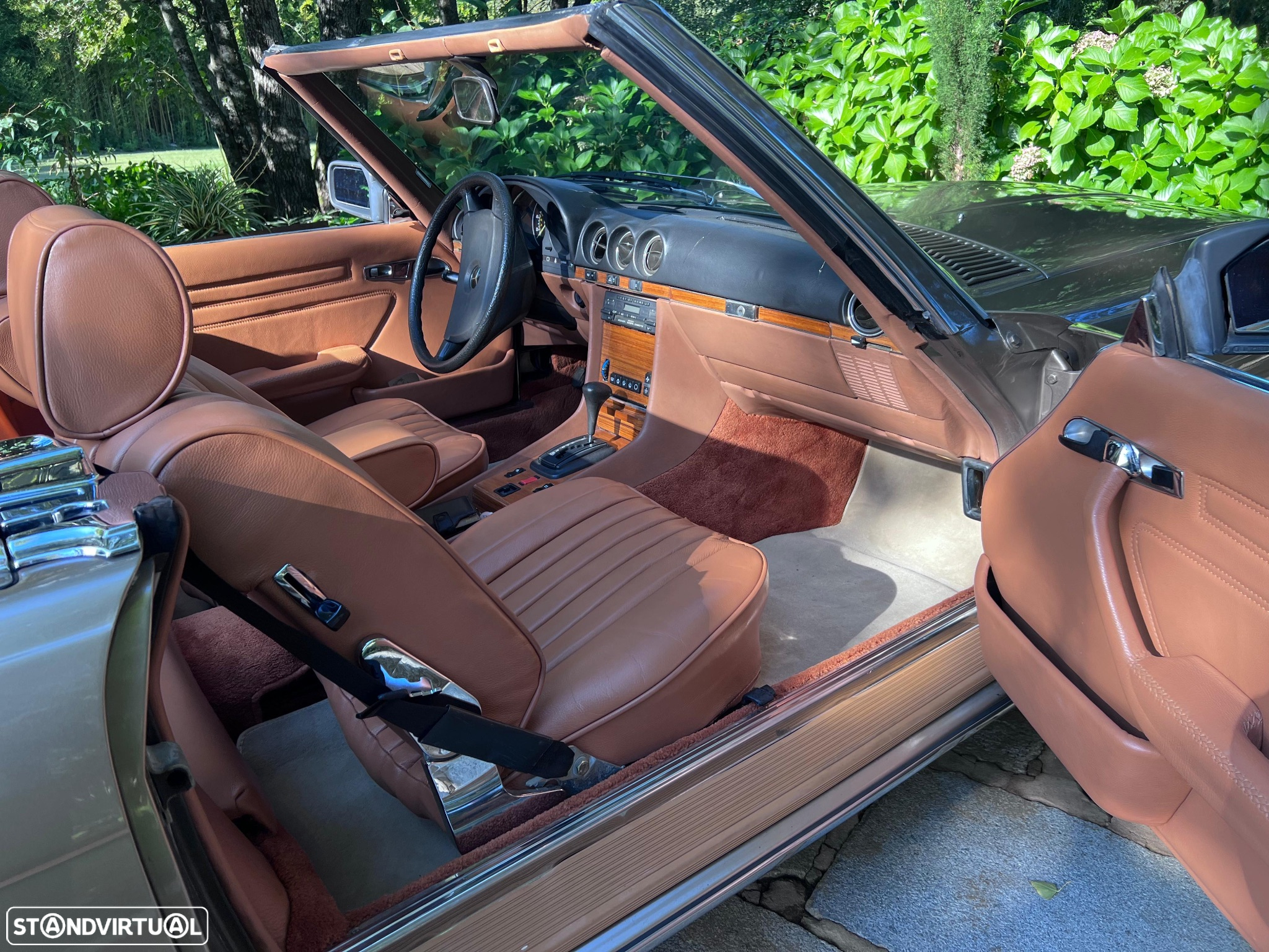 Mercedes-Benz SL 380 - 17
