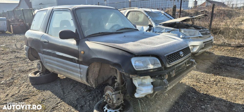 Piese Toyota Rav4 motor 2.0 benzina 4×4 - 1