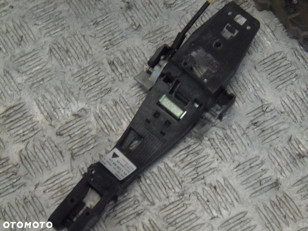 ZAMEK TYLNI LEWY RANGE ROVER SPORT L320 LIFT - 3