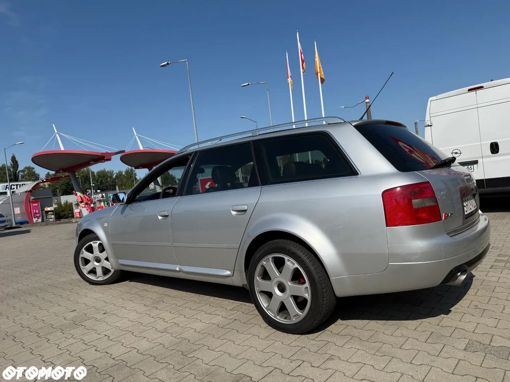 Audi S6 Limousine - 13