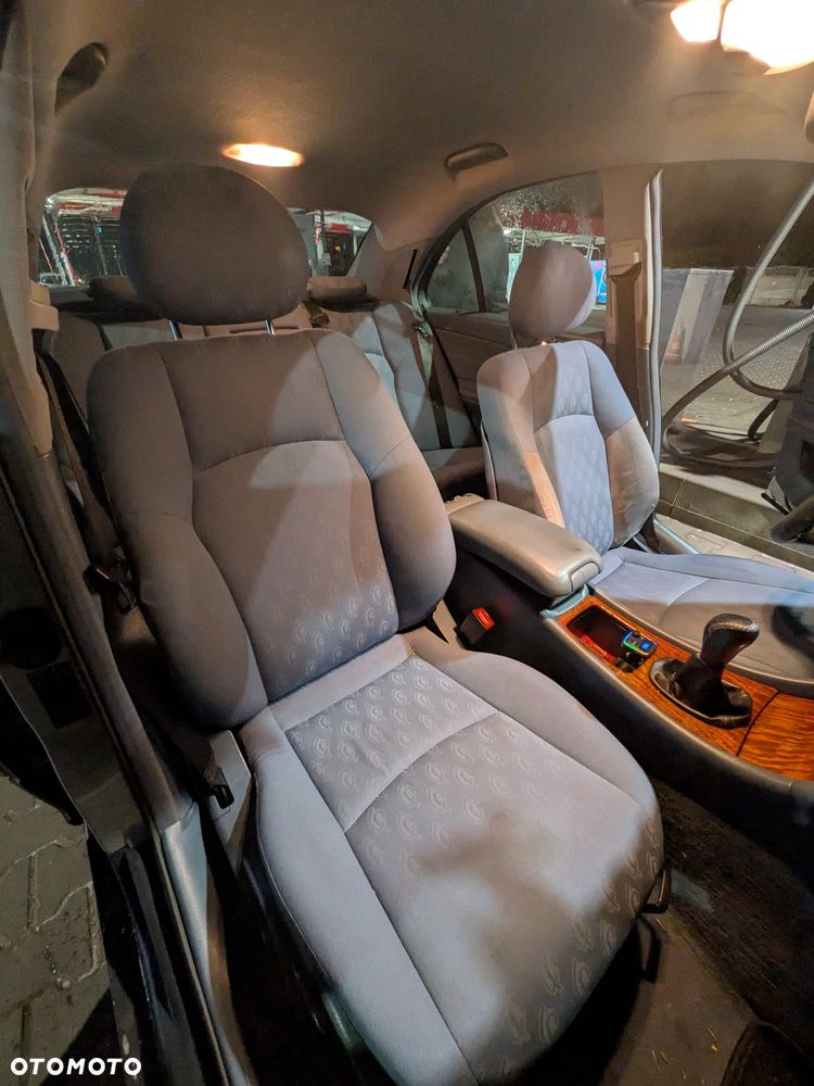 Mercedes-Benz Klasa C 200 CDI Classic - 11