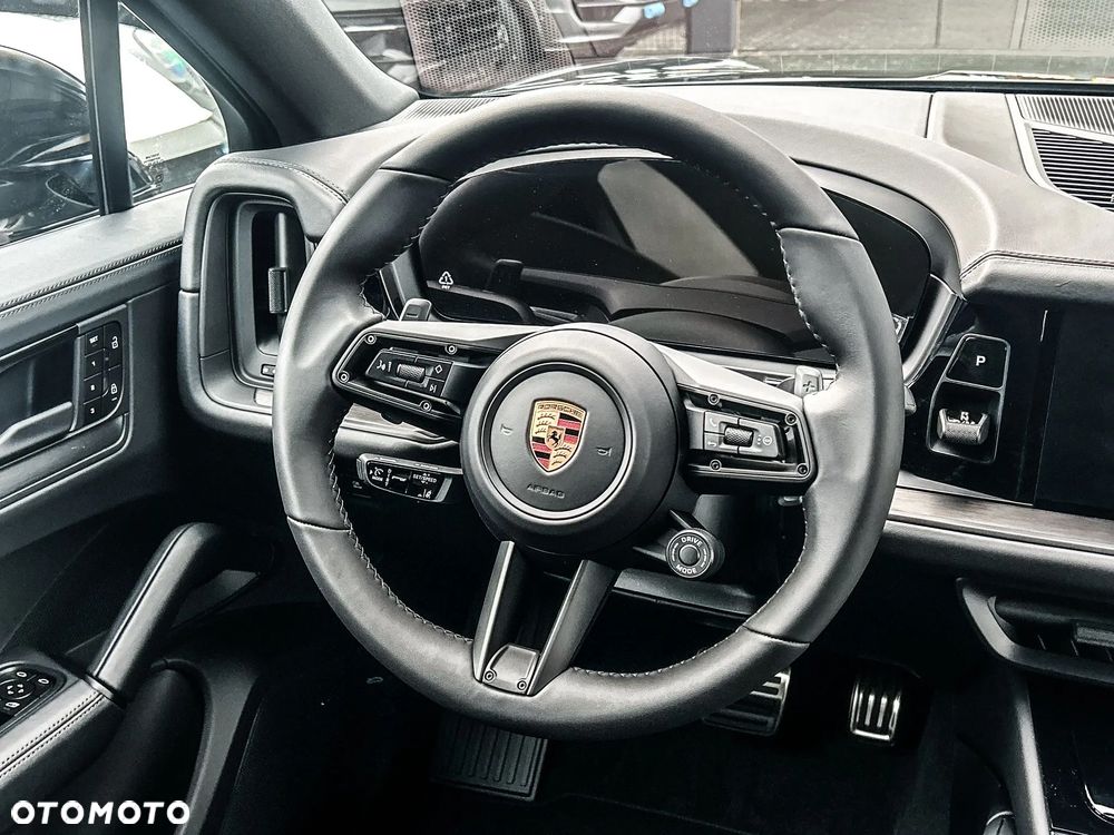 Porsche Cayenne E-Hybrid PHEV Black Edition - 16