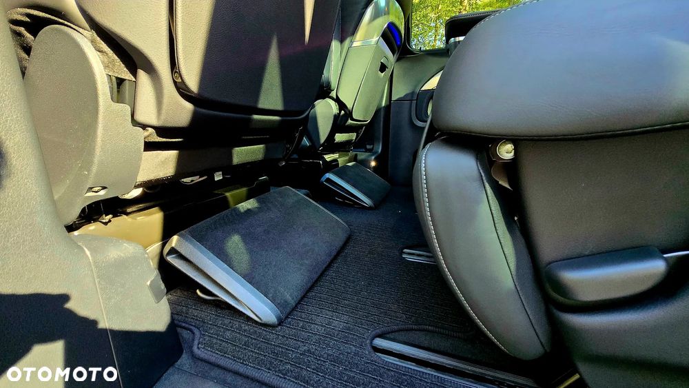 Mercedes-Benz Klasa V 300 d 4-Matic 9G-Tronic Exclusive (d³ugi) - 22