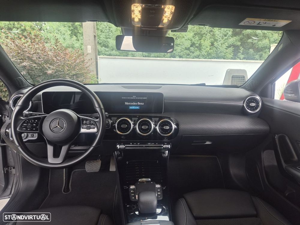 Mercedes-Benz A 180 d 7G-DCT - 16