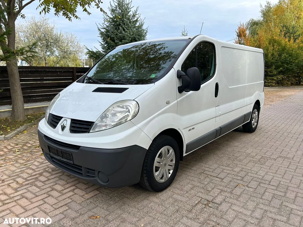 Renault Trafic Combi 2.0 L2H1 4 - 1