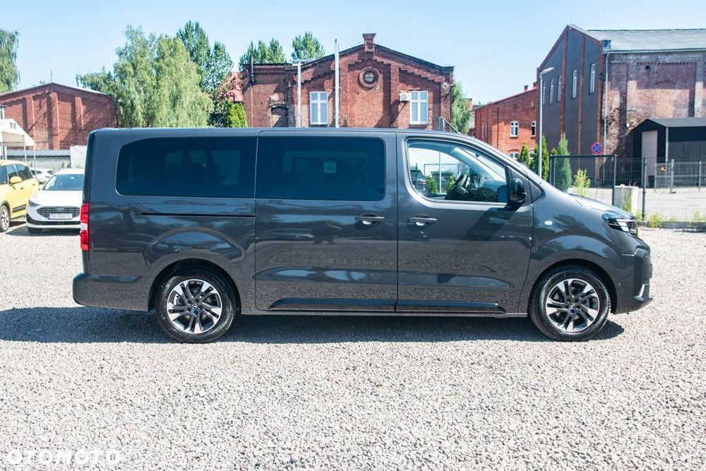 Opel Zafira - 10