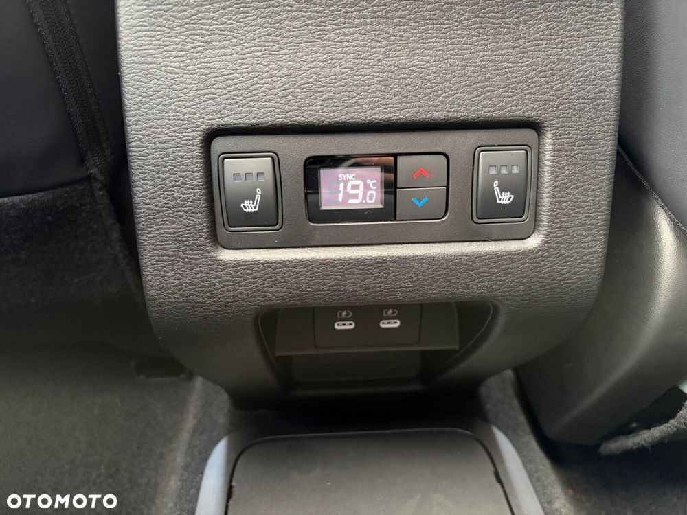 Mitsubishi Outlander Black Edition - 29
