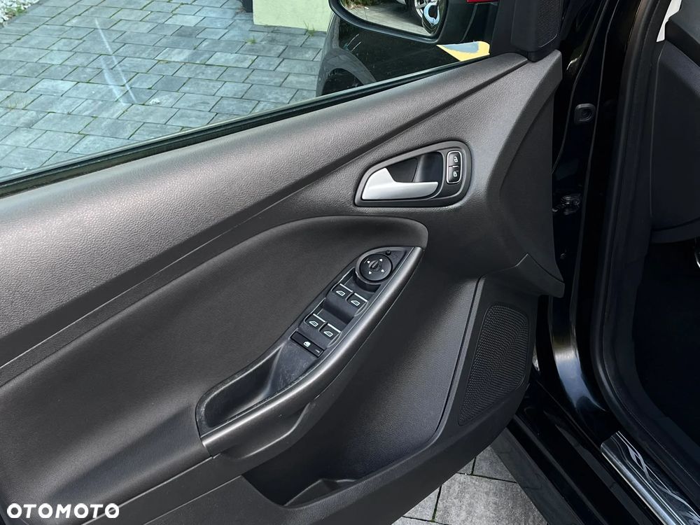 Ford Focus - 7